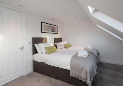 The Brunswick Street Residence - image 12