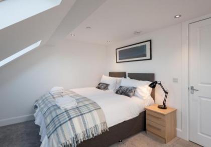 The Brunswick Street Residence - image 9