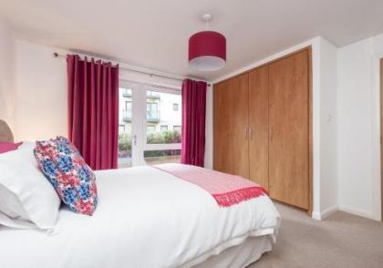 The Tollcross Residence - image 19