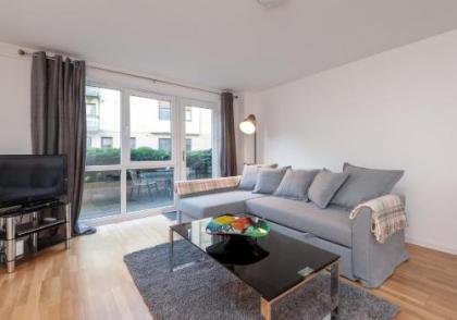 The Tollcross Residence - image 8
