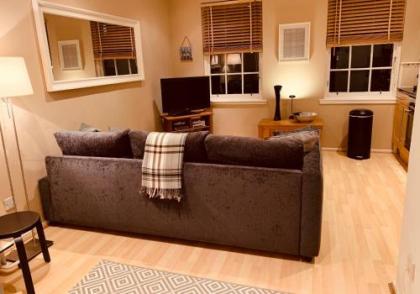 The Webstersland Residence - image 2