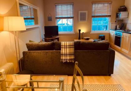 The Webstersland Residence - image 6