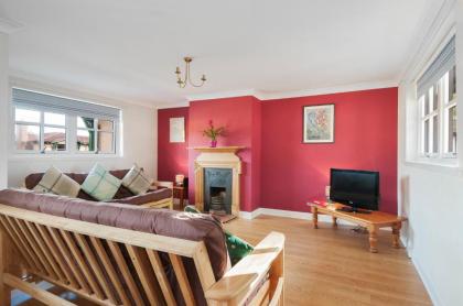 The Fettes Residence - image 13