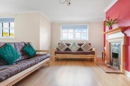 The Fettes Residence - image 15