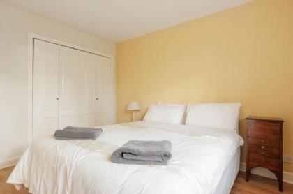 The Fettes Residence - image 6