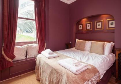 The Castle Esplanade Residence - image 11