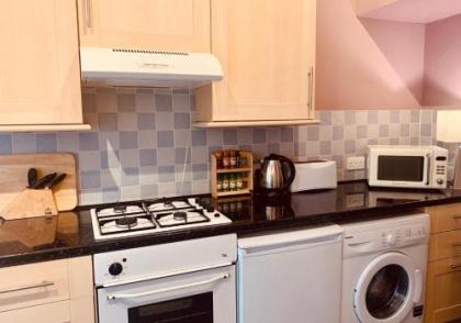 The St Mary's Street Residence - image 9