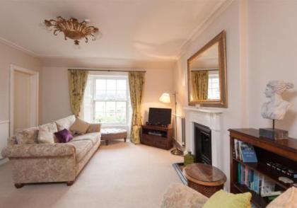 The Hart Street Residence - image 13