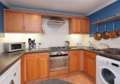 The Hart Street Residence - image 3