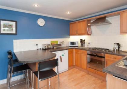 The Hart Street Residence - image 4