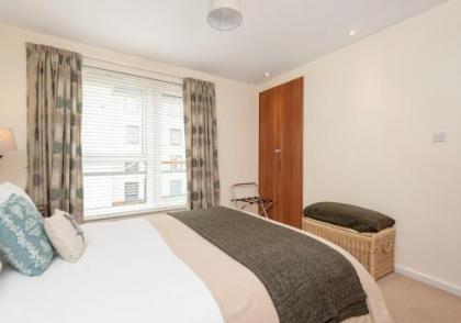 The Holyrood Road Residence - image 2
