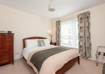 The Holyrood Road Residence - image 5