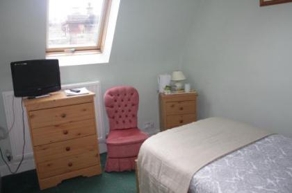 Airdenair Guest House - image 14