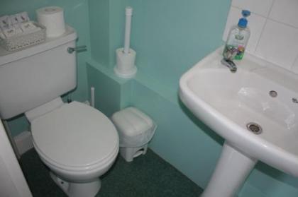 Airdenair Guest House - image 18