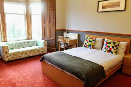 Airdenair Guest House - image 3