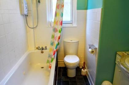 Airdenair Guest House - image 8