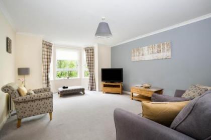 Dicksonfield Apartment - image 19