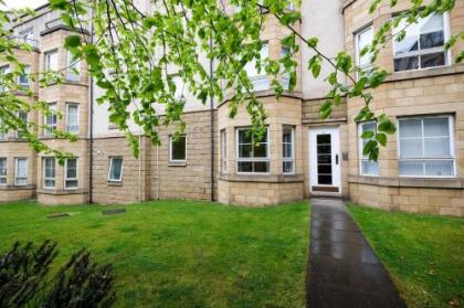 Dicksonfield Apartment - image 3