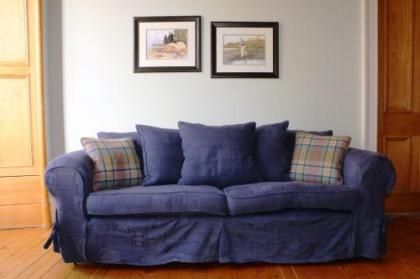 South Learmonth Gardens Apartment - image 11
