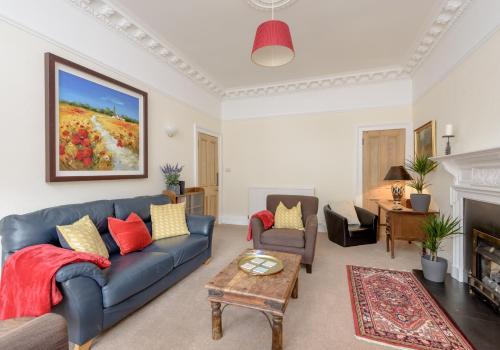 The Lauderdale Street Residence - image 3