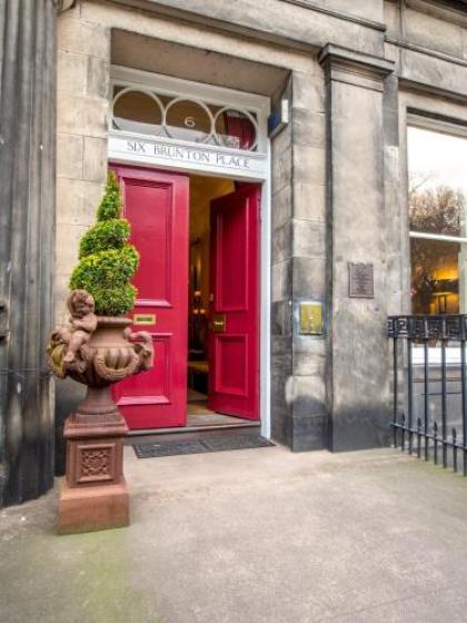 Six Brunton Place Guest House - image 1