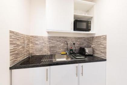 Royal Princes Suites - image 3