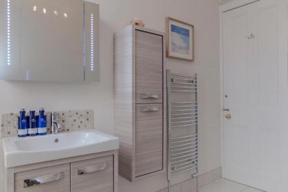 Stockbridge Townhouse - The Edinburgh Address - image 17