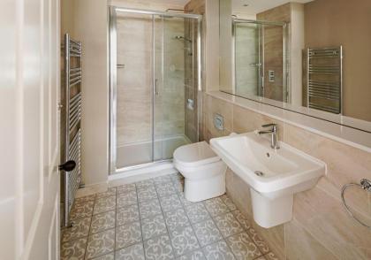 Dean View Apartment at The Edinburgh Address - image 14