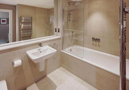 Dean View Apartment at The Edinburgh Address - image 15