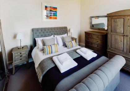 Dean View Apartment at The Edinburgh Address - image 16