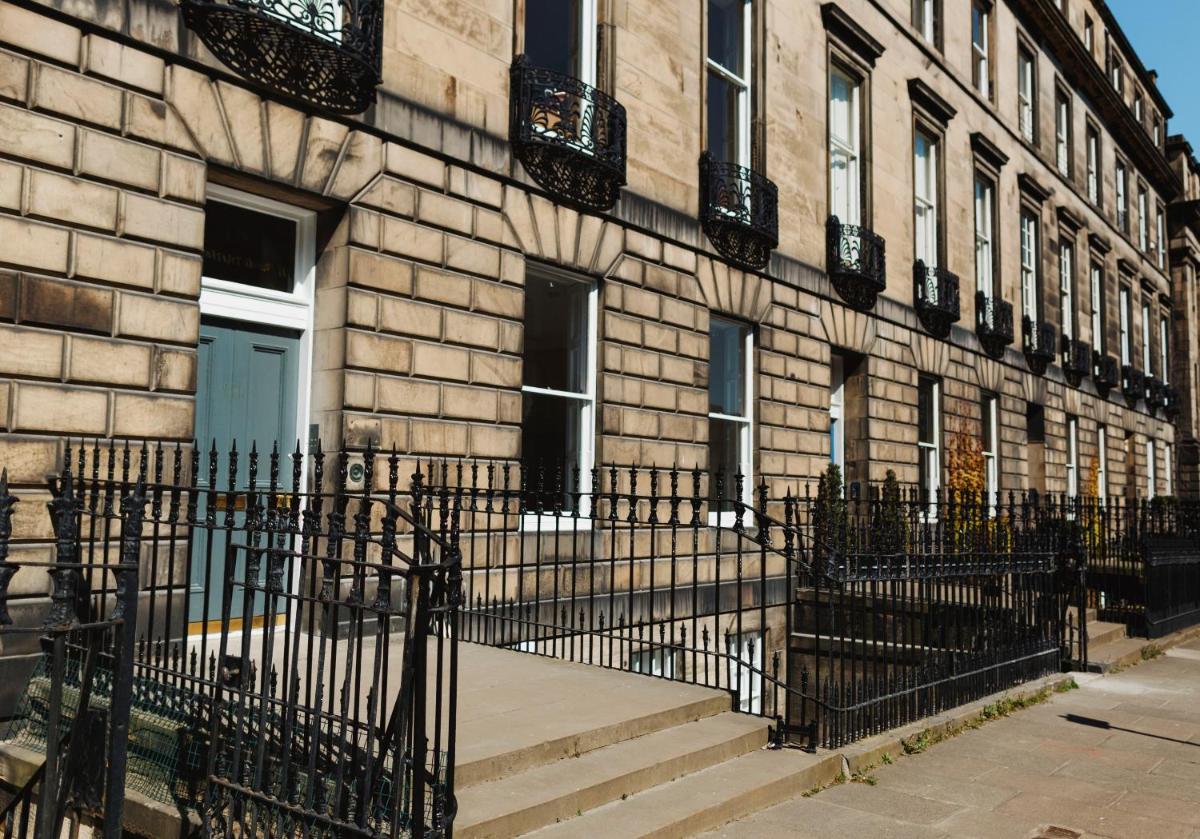Dean View Apartment at The Edinburgh Address - image 4