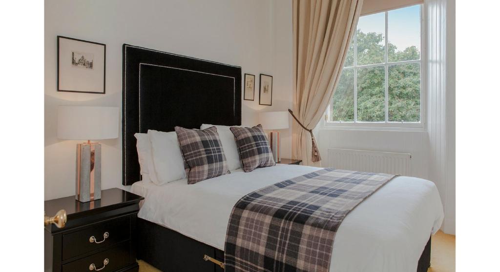 Mapmakers Townhouse - The Edinburgh Address - main image