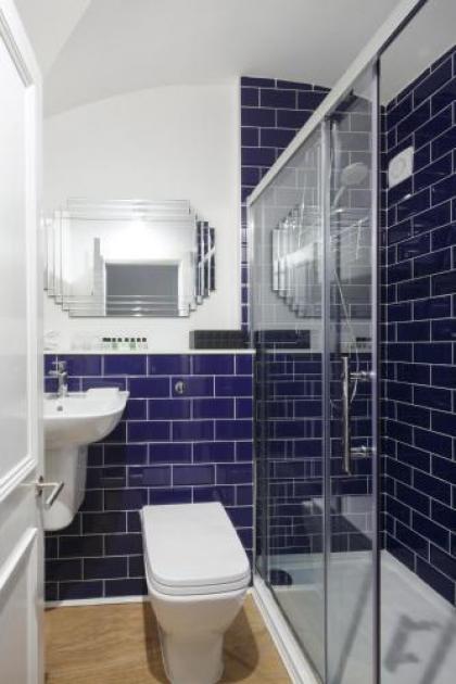 Hanover 71 Suites - image 10