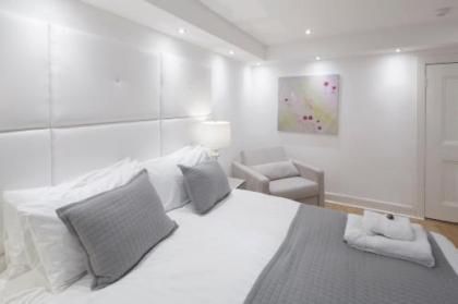 Hanover 71 Suites - image 20