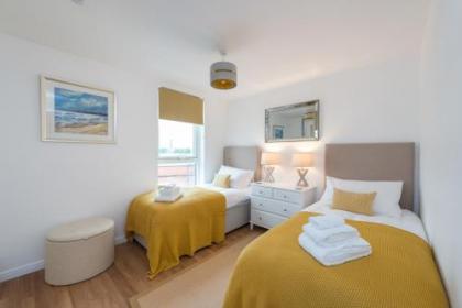 Annandale Street Apartment - image 14