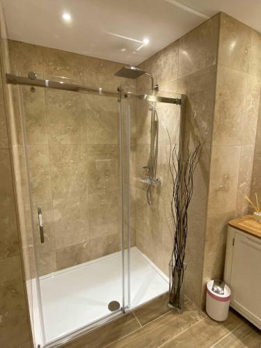 Parliament Sq apt 12 Royal Mile - image 2