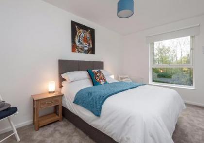 The Cruickshank Residence - image 3