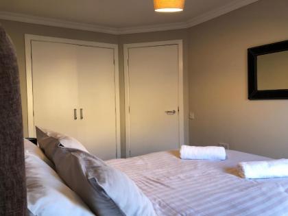 Newington Apartments - image 6