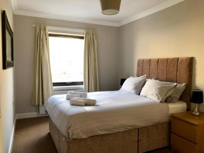 Newington Apartments - image 8