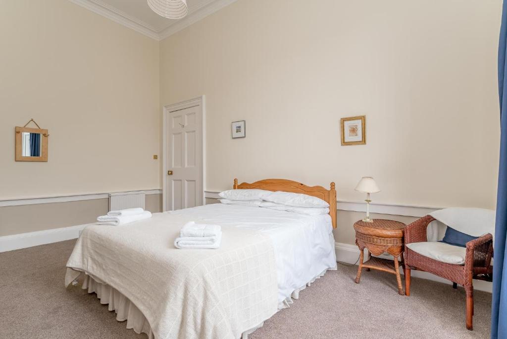 Melville Street Apartment - image 5
