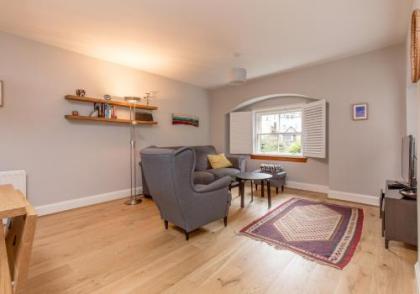 The Dean Path Residence - image 16