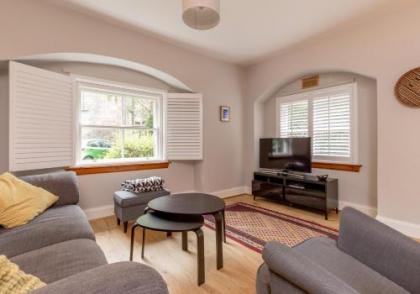 The Dean Path Residence - image 8