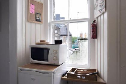 1 Bedroom Apartment in City Centre Sleeps 4-6 - image 7