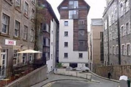 Modern Flat in the Middle of Old Town - image 8