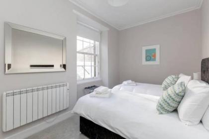 West Bow Apartment - image 7