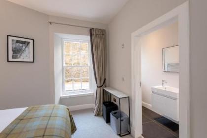 Luxury apartment Stafford Street - image 12