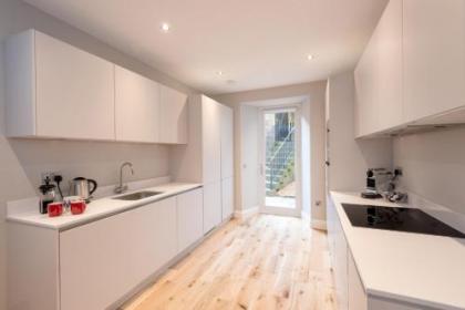 Luxury apartment Stafford Street - image 13