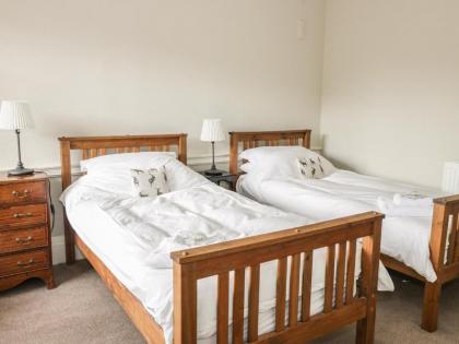 Housekeeper's Rooms - image 17