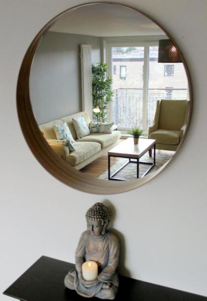 2 Bedroom Apartment with Free Parking Sleeps 4 - image 14