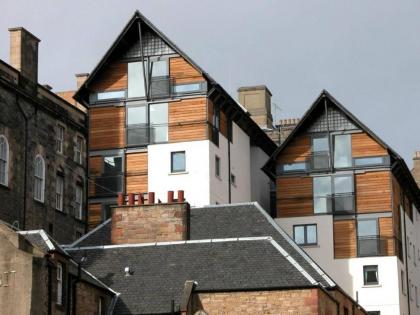 Royal Mile 2 Bedroom Apartment - image 1